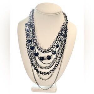 8 STRAND STATEMENT NECKLACE